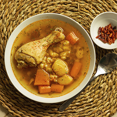 Caldo de pollo 